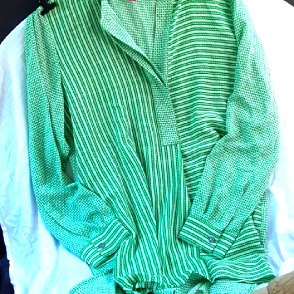 VINCE CANUTO GreenW/White , Medium (M) Blouse